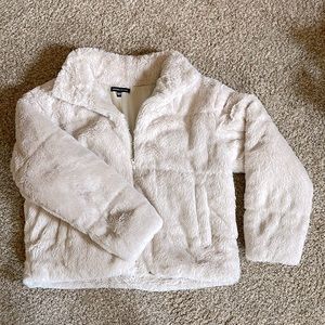 Kendall & Kylie Faux Jacket - xs/s